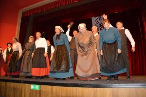 Območno srečanje odraslih folklornih skupin 7